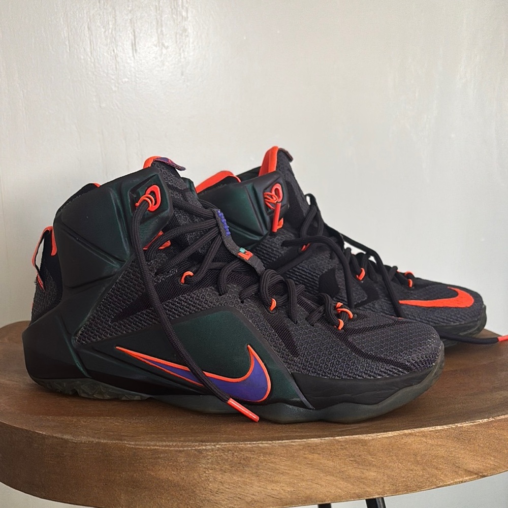 Nike Lebron 2 Instinct